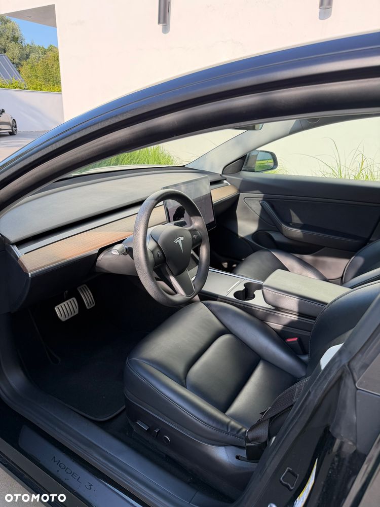Tesla Model 3 Performance AWD - 11