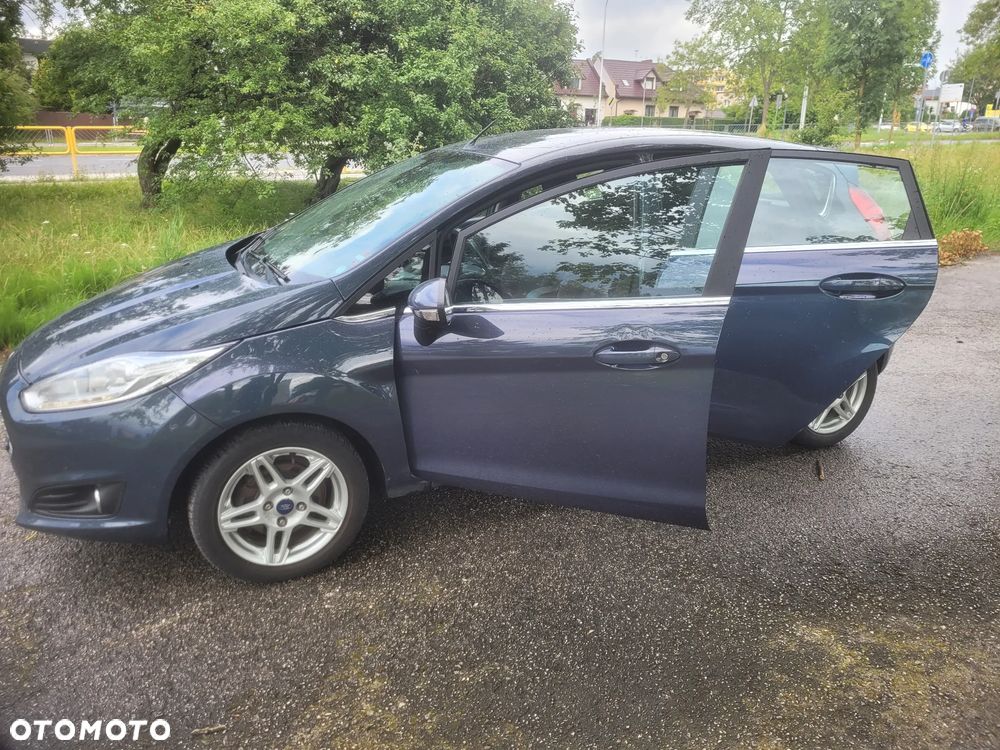 Ford Fiesta 1.0 EcoBoost STart-Stop Titanium - 22