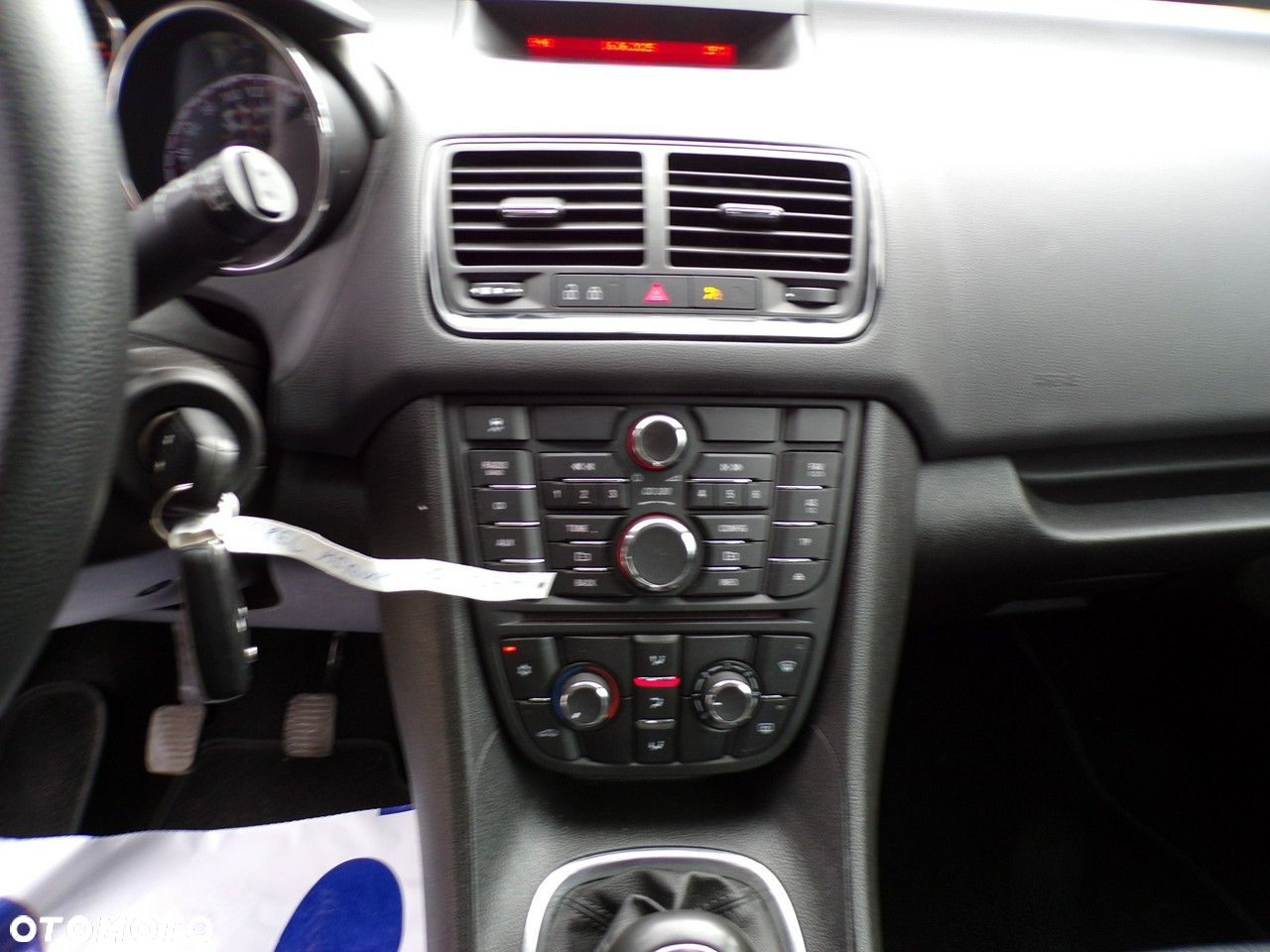 Opel Meriva - 24