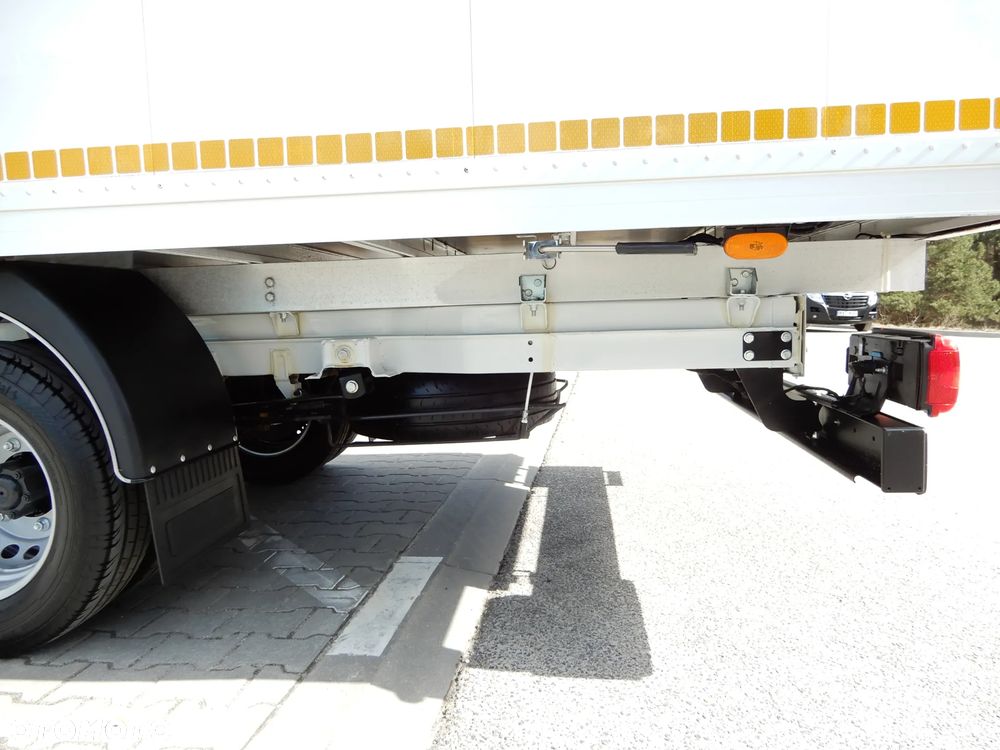 Mercedes-Benz Sprinter 516 CDI 2.2 CDI 163 KM Kontener 4.91 Cm 10 E.Palet Super Lekki ALUVAN DMC 3500 Kg 705 Kg Ładowność Tempomat Asystent Pasa Ruchu Stan Auta Jak Nowy UNIKAT - 22