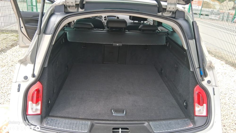 Opel Insignia 1.8 Cosmo - 24