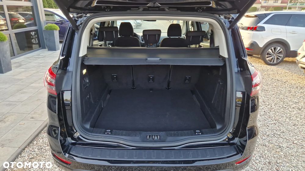 Ford S-Max 2.0 TDCi Titanium PowerShift - 34