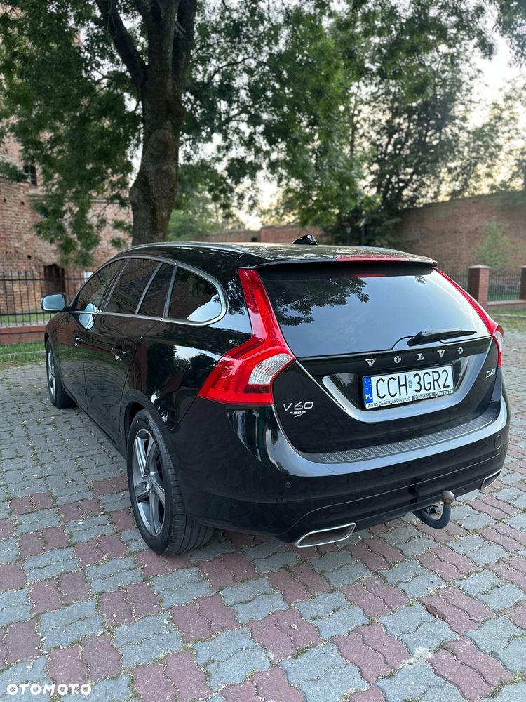 Volvo V60 D4 Drive-E Dynamic Edition (Momentum) - 27