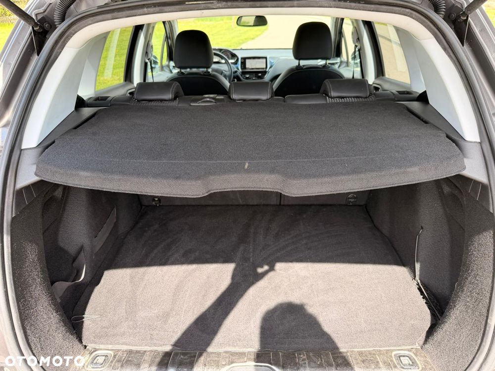 Peugeot 2008 1.2 Pure Tech Style S&S EAT6 - 28