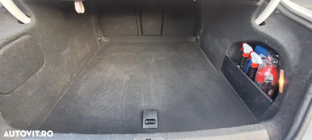 Volkswagen Passat CC 2.0 TDI BlueMotion Technology DSG - 24