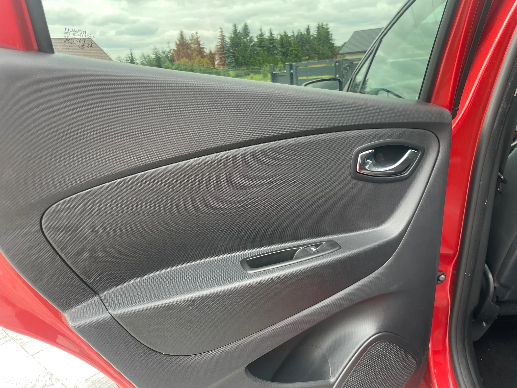 Renault Captur 1.2 TCe Helly Hansen EDC - 10