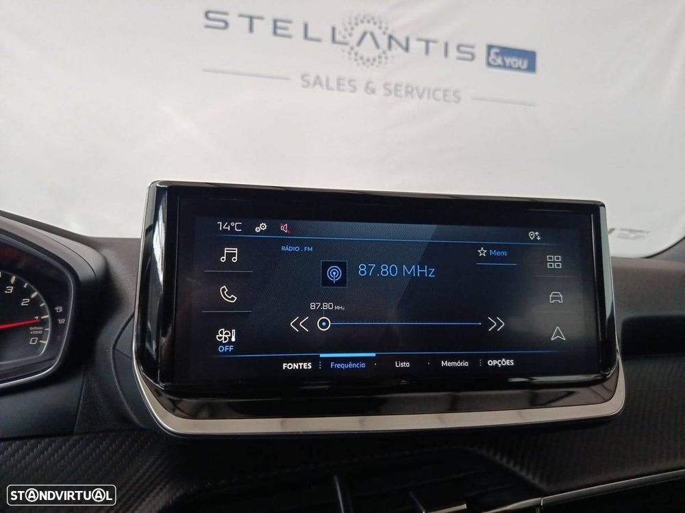 Peugeot 2008 1.2 PureTech Style - 23