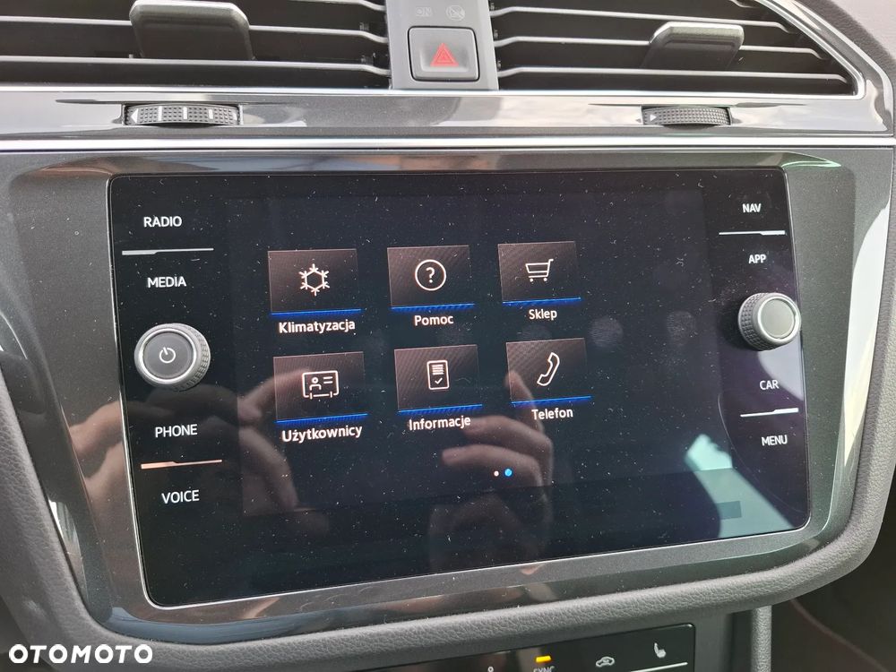 Volkswagen Tiguan 2.0 TDI SCR Urban Sport - 30