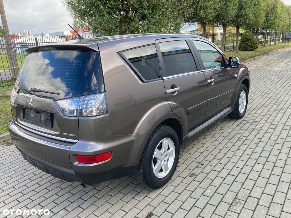 Mitsubishi Outlander 2.0 Invite 2WD EU5 - 6