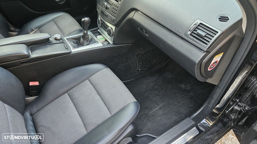 Mercedes-Benz C 220 Station CDI DPF Avantgarde - 12