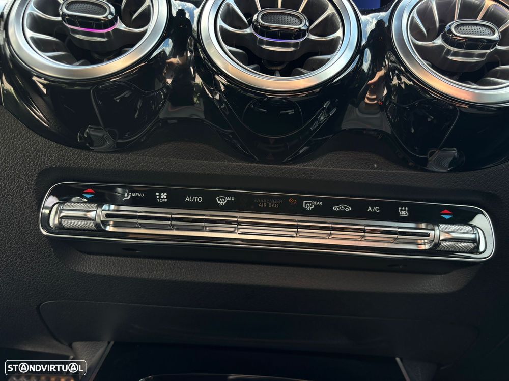 Mercedes-Benz EQB 250+ AMG Line - 24