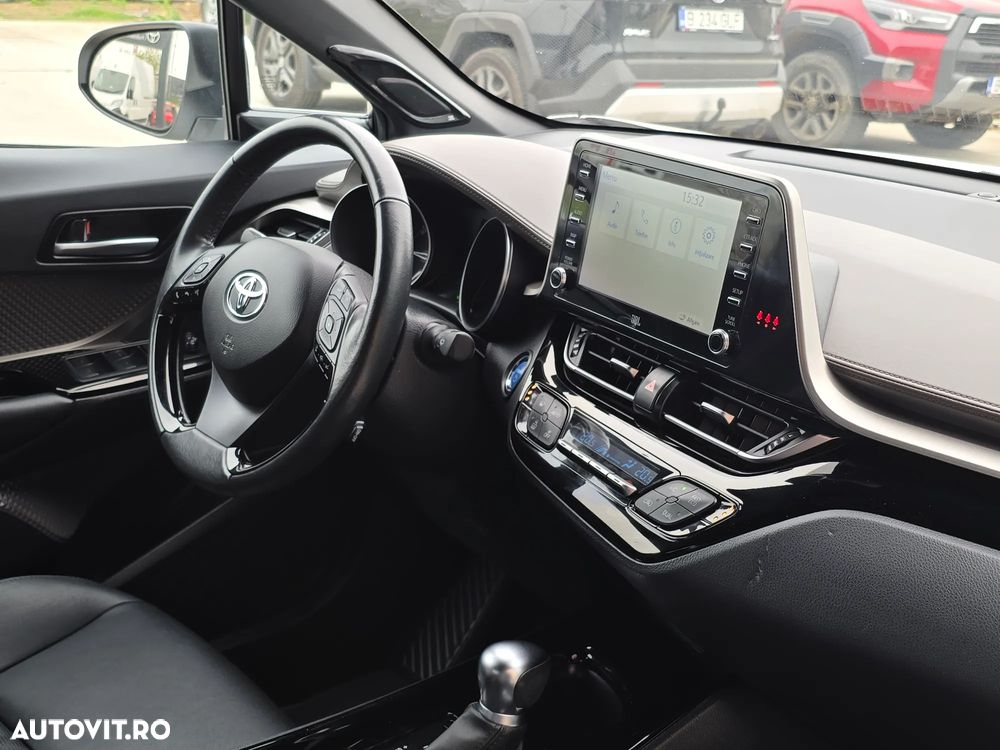 Toyota C-HR 2.0 HSD 184 CP 4x2 CVT Classy - 17