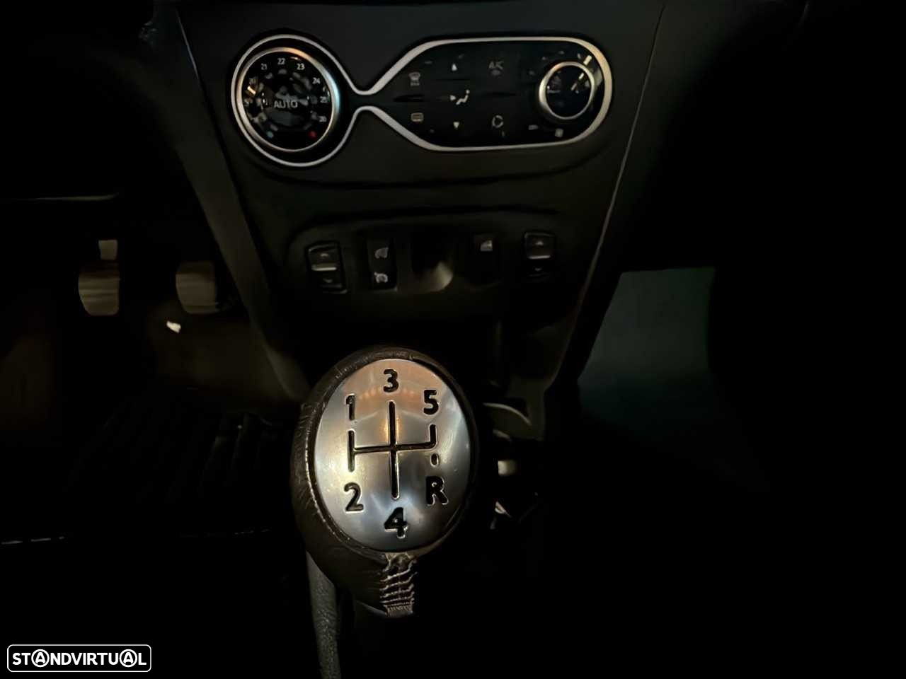 Dacia Logan MCV 0.9 TCe SL Adventure - 13