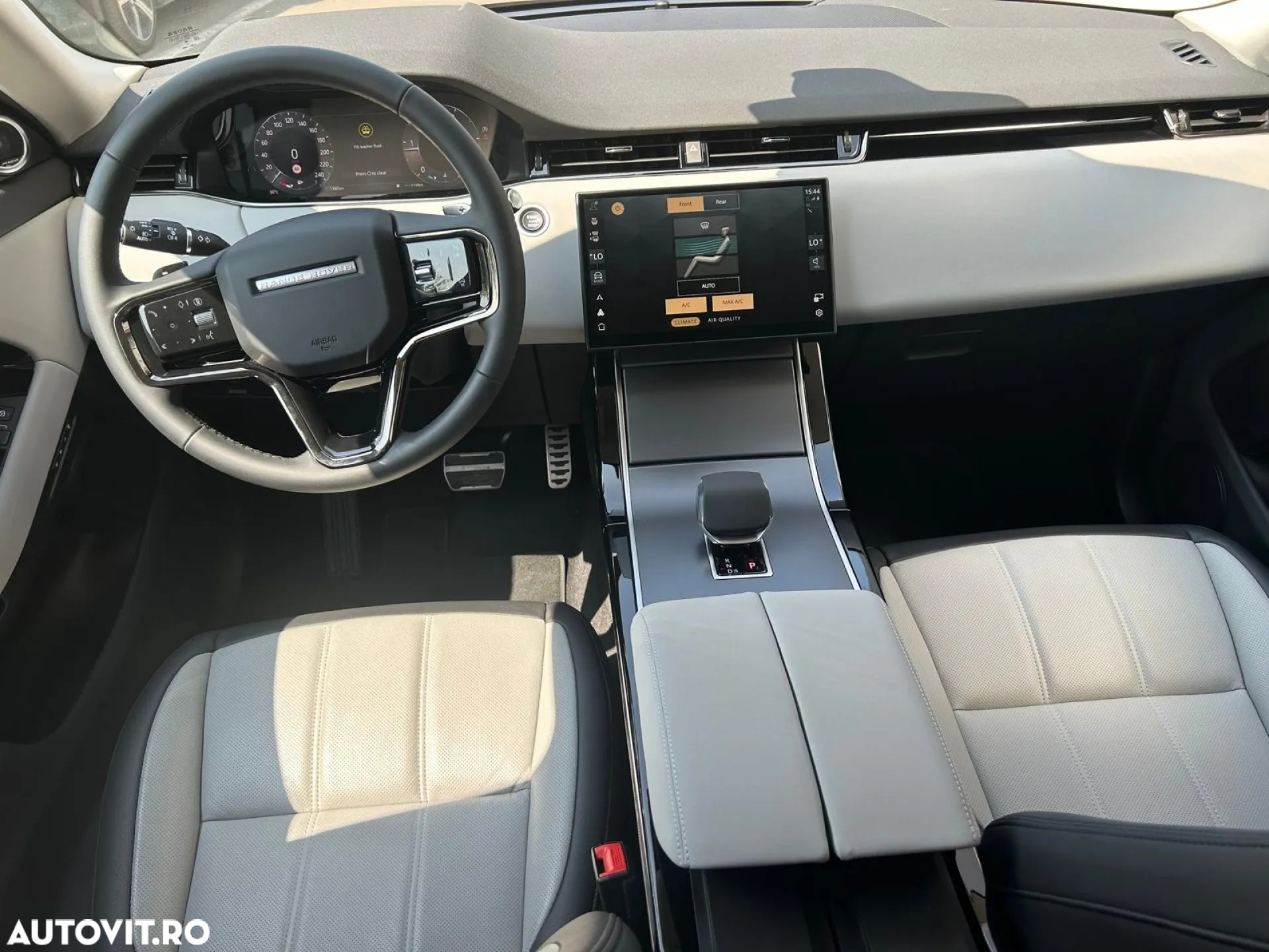 Land Rover Range Rover Evoque - 10