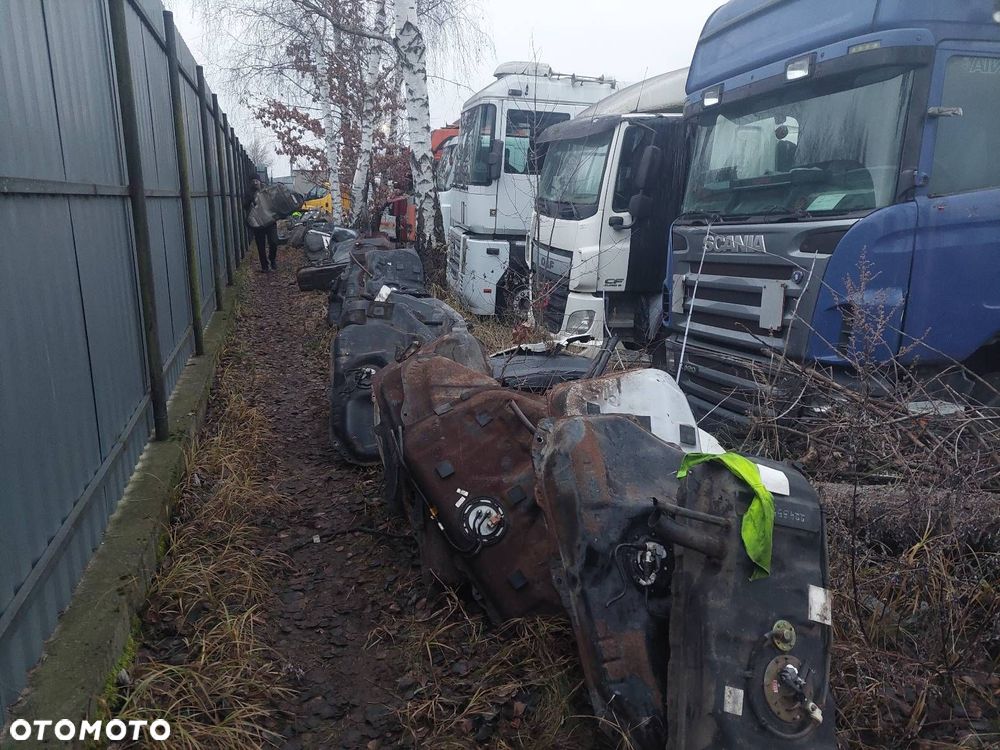 BAK ZBIORNIK PALIWA + POMPKA METALOWY MAZDA DEMIO I 1.3 16V B33L - 4