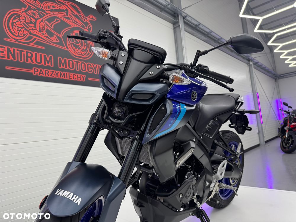 Yamaha MT - 17