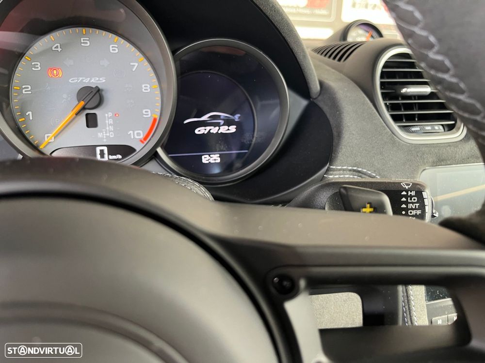 Porsche 718 Cayman GT4 RS - 29