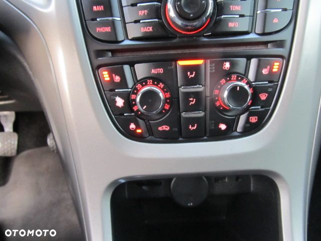 Opel Astra 1.4 T Cosmo - 19