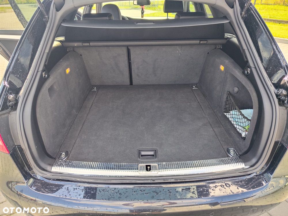 Audi A4 Avant 2.0 TDI - 11