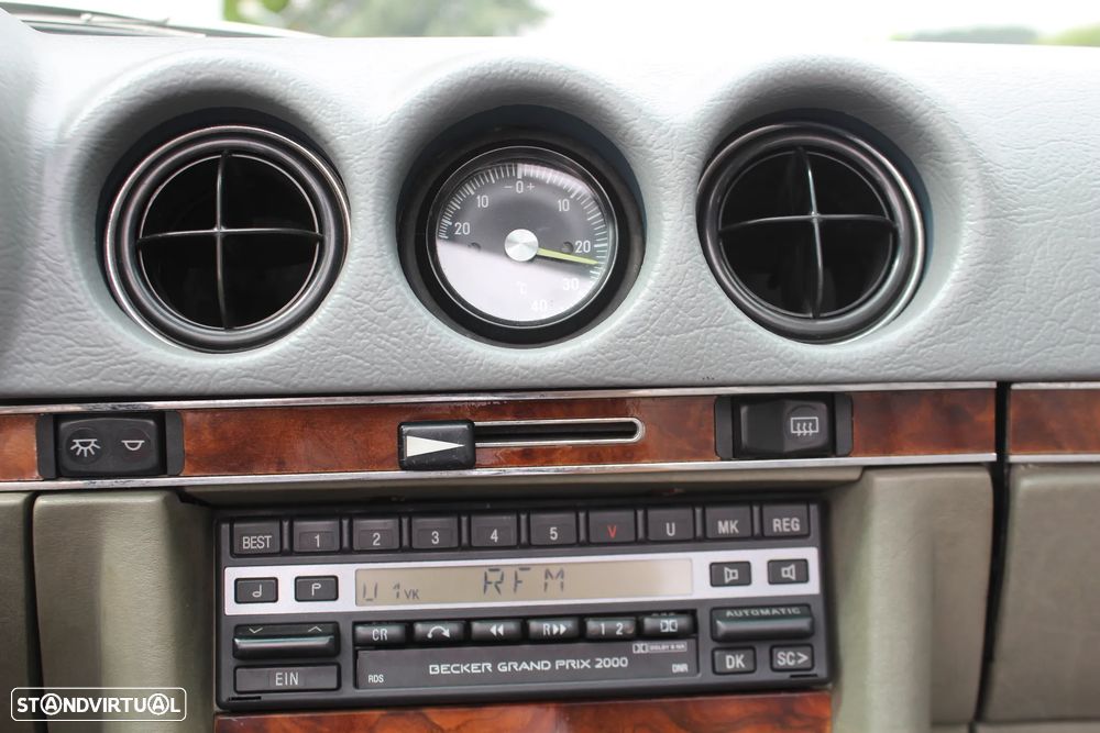 Mercedes-Benz SL 280 - 19