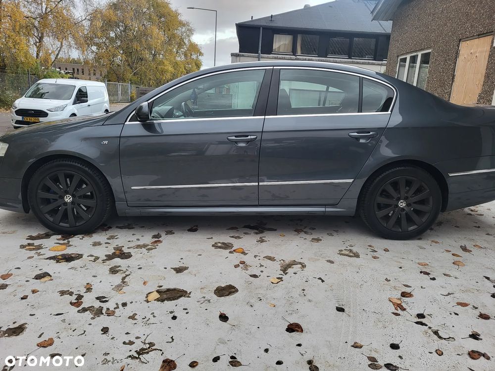 Volkswagen Passat 2011 photo 4