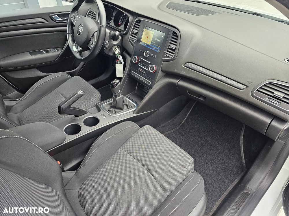 Renault Megane BLUE dCi 115 BUSINESS EDITION - 16