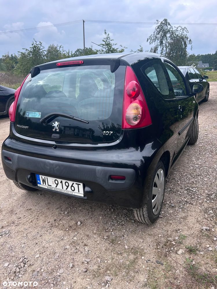 Peugeot 107 1.0 Happy - 11