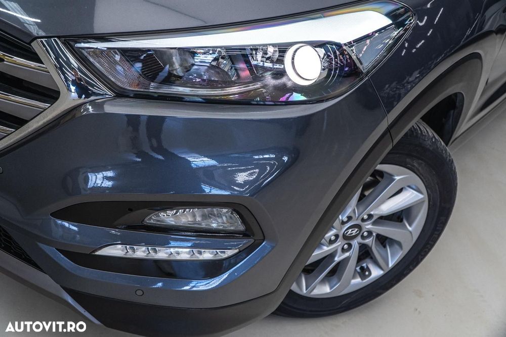 Hyundai Tucson blue 1.7 CRDi 2WD Advantage - 35