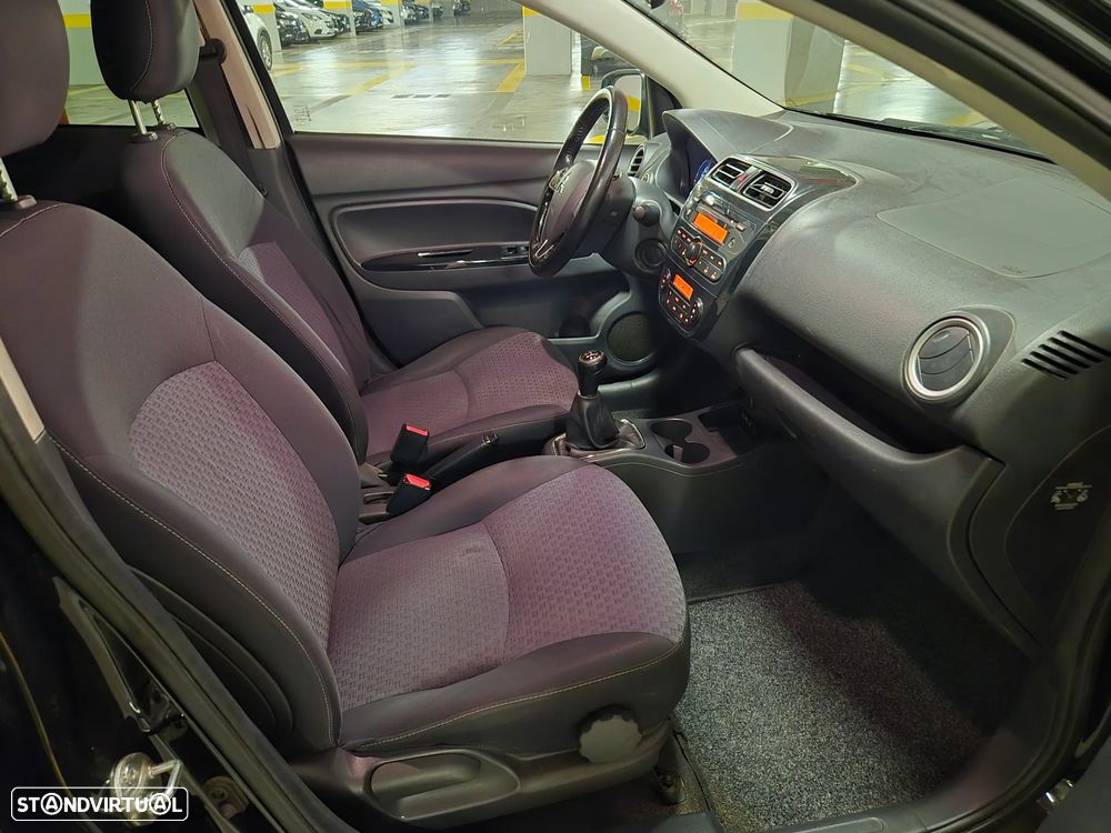 Mitsubishi Space Star 1.2 Intense - 33