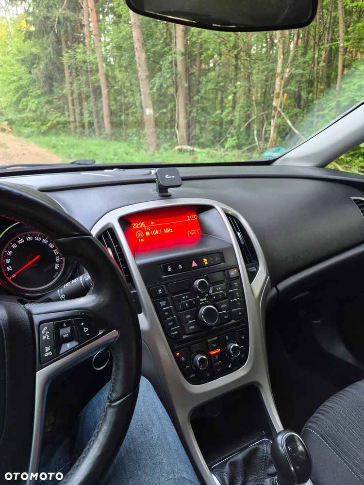 Opel Astra 1.4 Turbo - 31