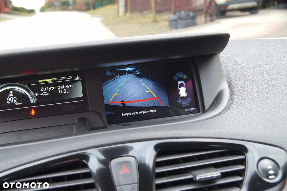 Renault Scenic Energy dCi 130 Euro 6 S&S Bose Edition - 19
