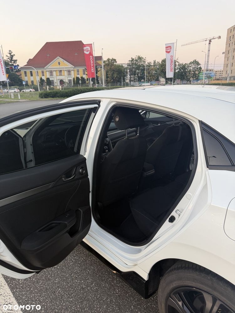 Honda Civic 1.5 T Sport Plus - 9