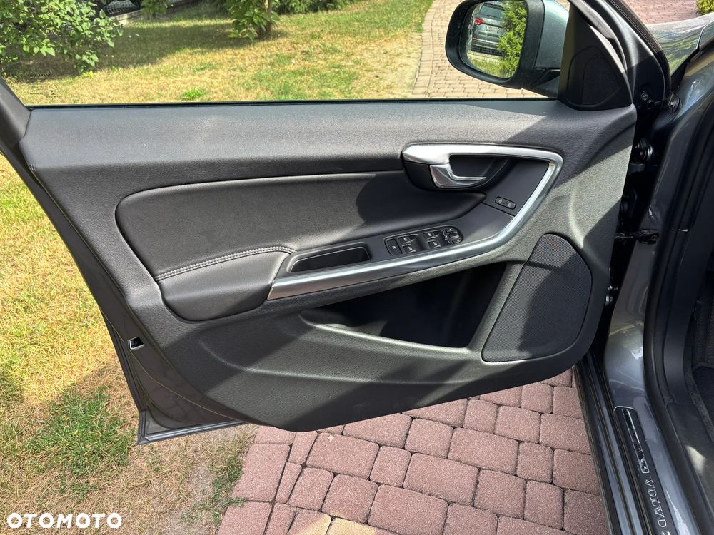 Volvo V60 D3 Geartronic Linje Business - 11