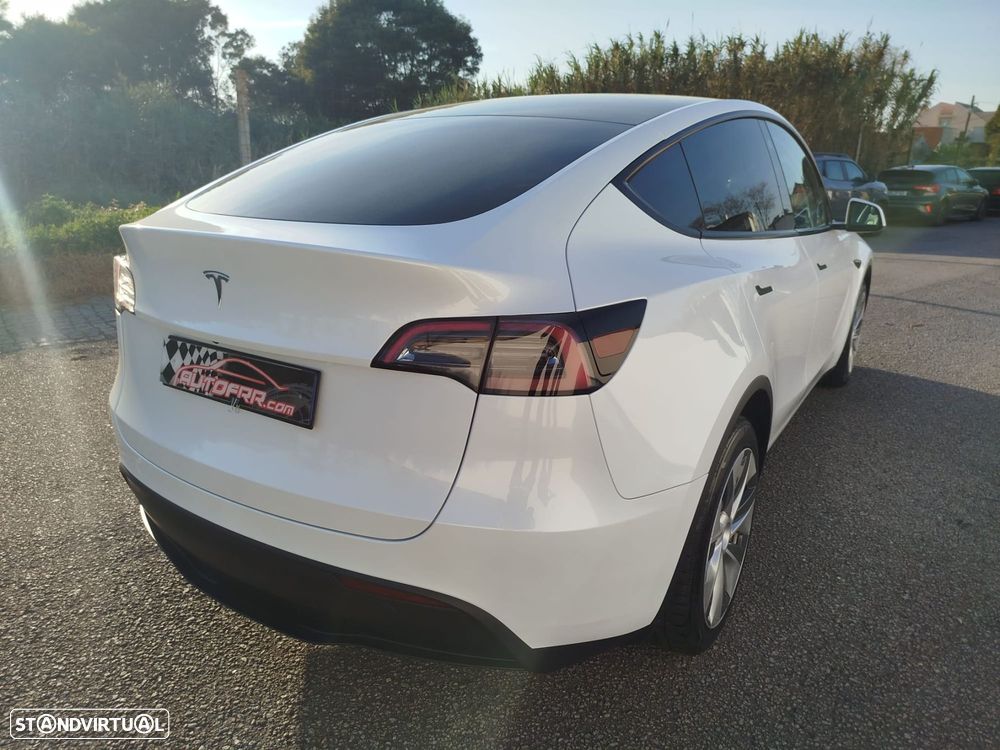 Tesla Model Y RWD - 6