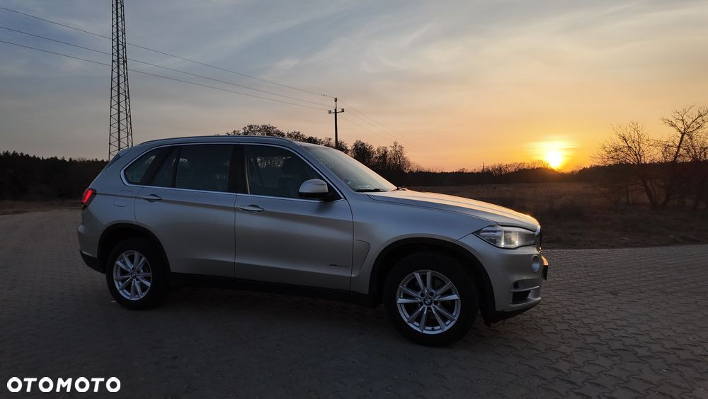 BMW X5 xDrive25d - 8