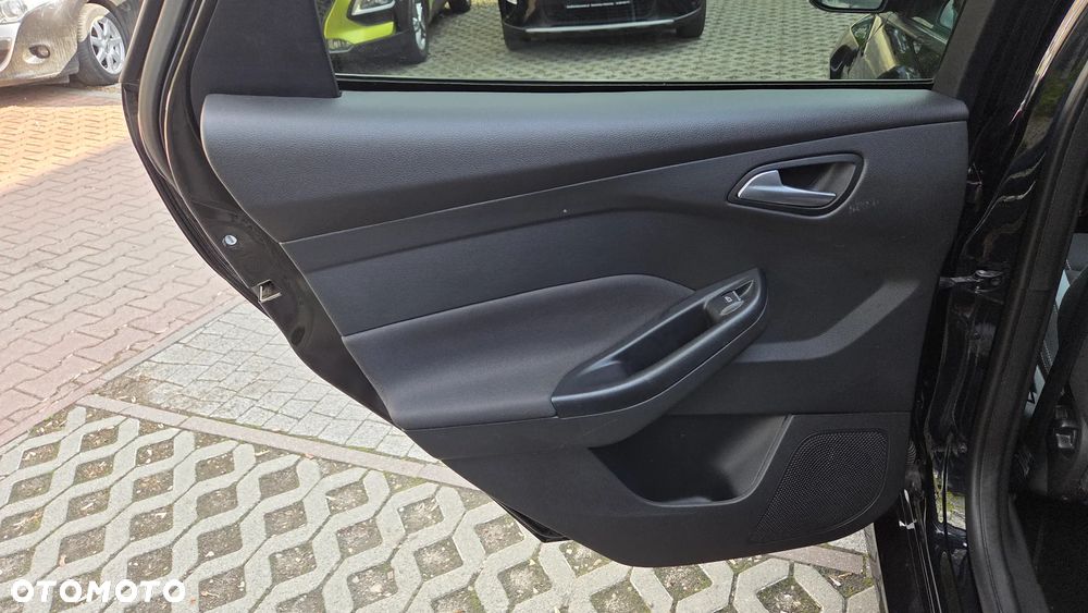 Ford Focus 2.0 TDCi ST - 26