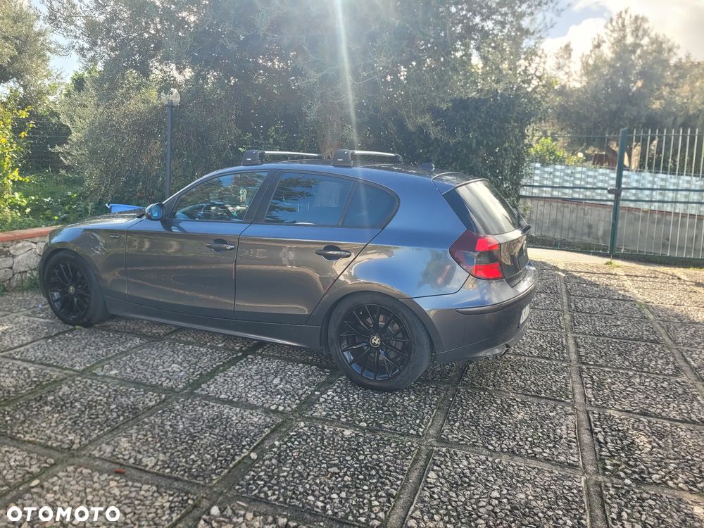 BMW Seria 1 120i - 6