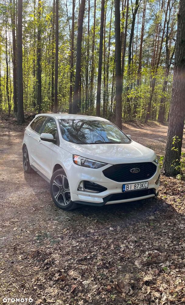 Ford Edge - 1