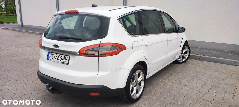 Ford S-Max 2.0 TDCi DPF Titanium - 15