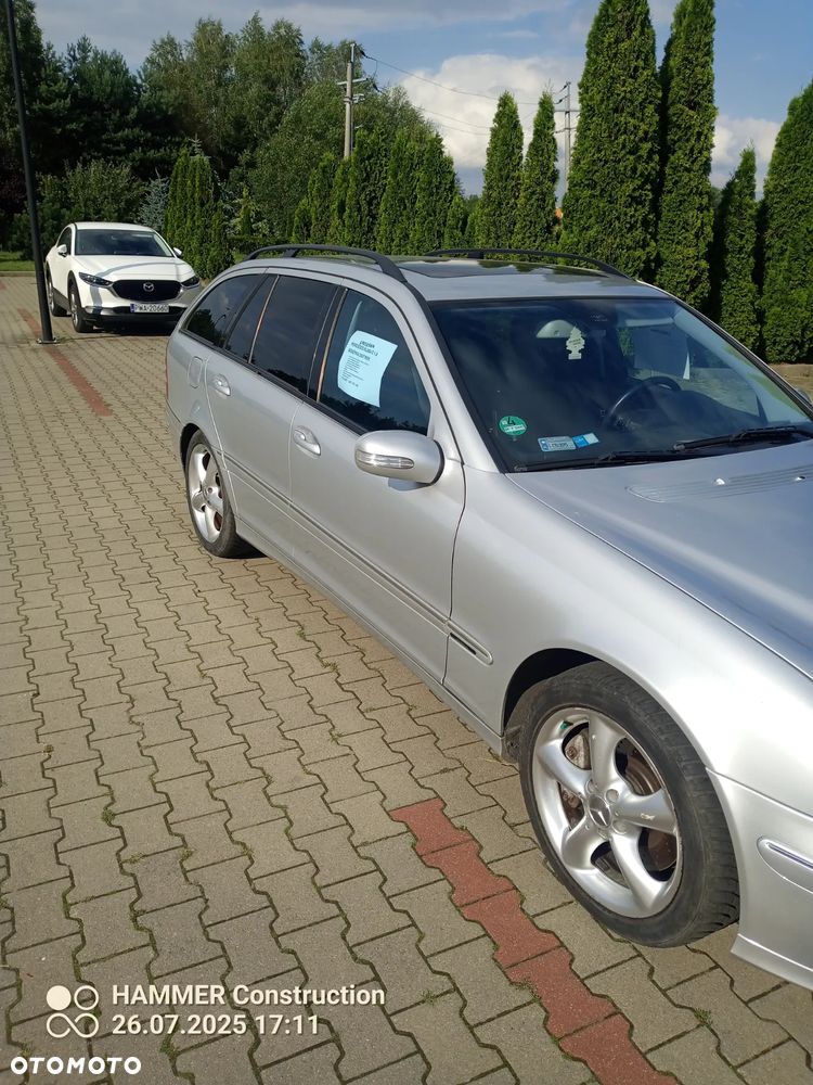 Mercedes-Benz Klasa C 200 T Kompressor Automatik Avantgarde - 11