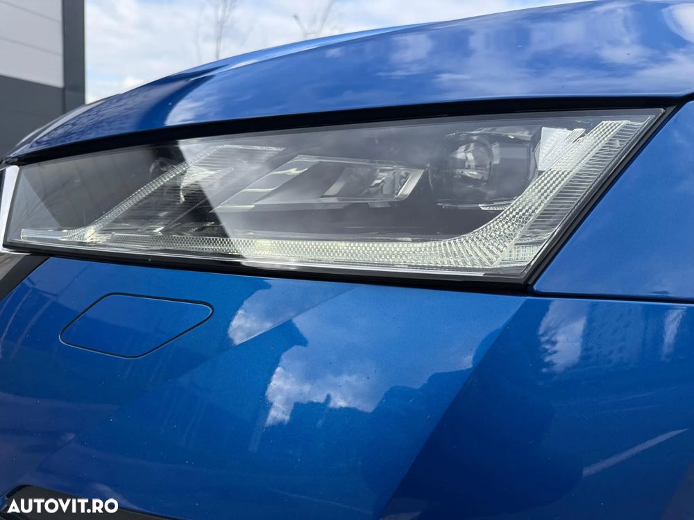 Skoda Octavia 2.0 TDI Premium Edition - 32