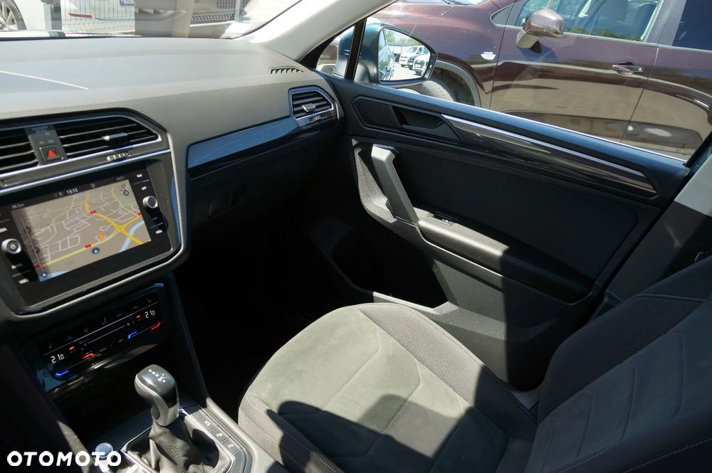 Volkswagen Tiguan 2.0 TSI 4Mot Elegance DSG - 21
