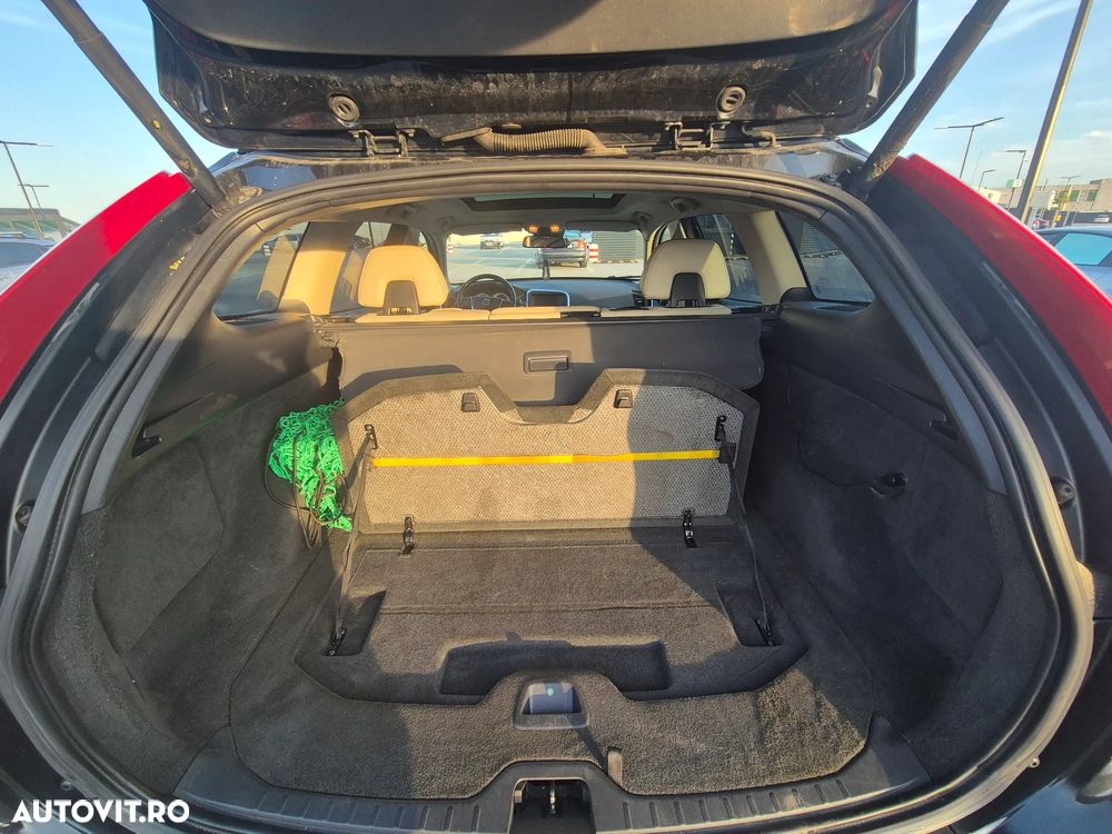 Volvo XC 60 D5 AWD Summum - 6