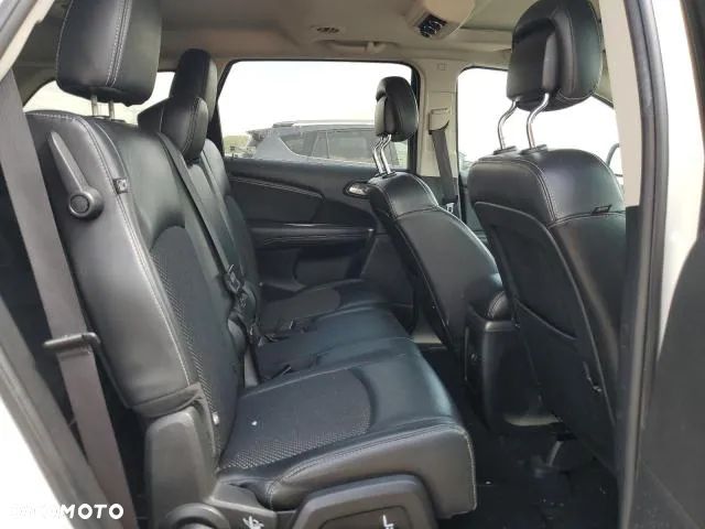 Dodge Journey - 10