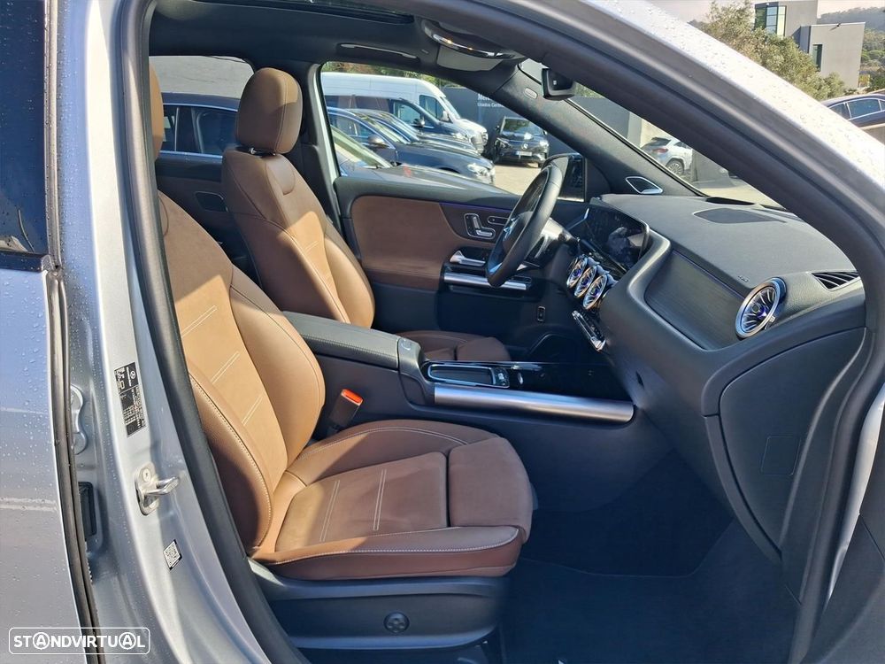 Mercedes-Benz GLA 200 AMG Line - 14