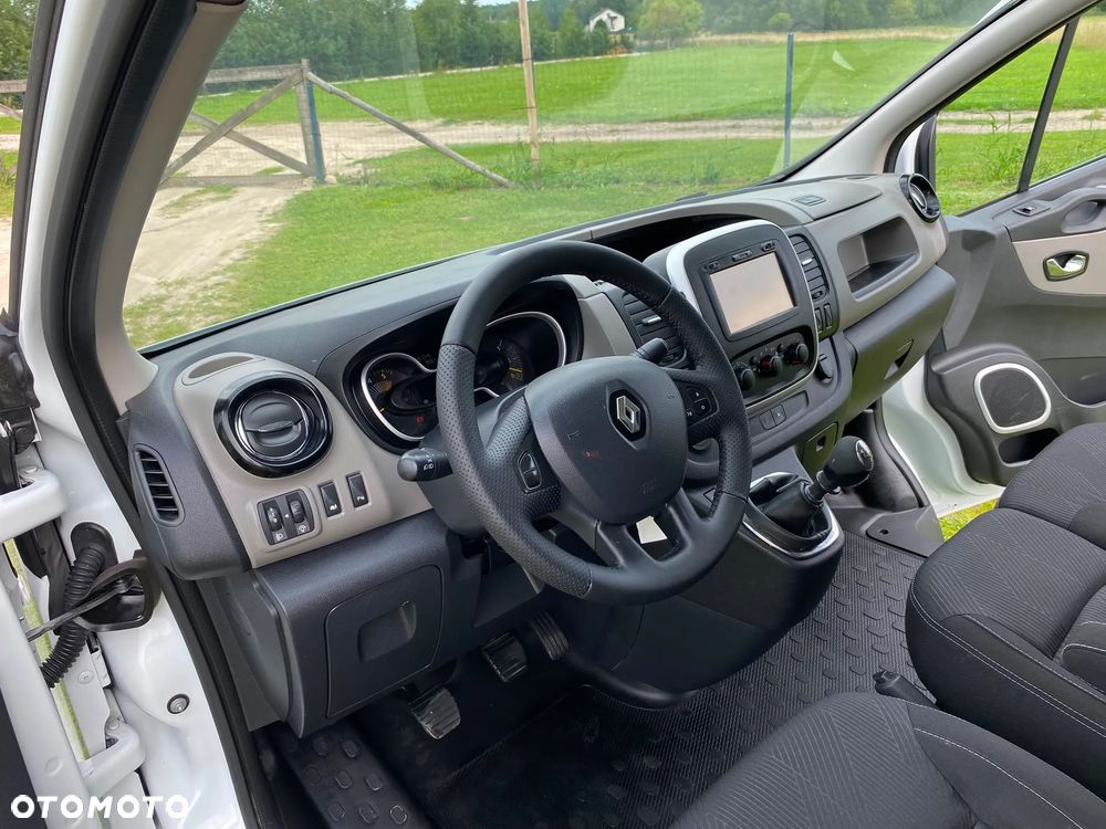 Renault TRAFIC - 27