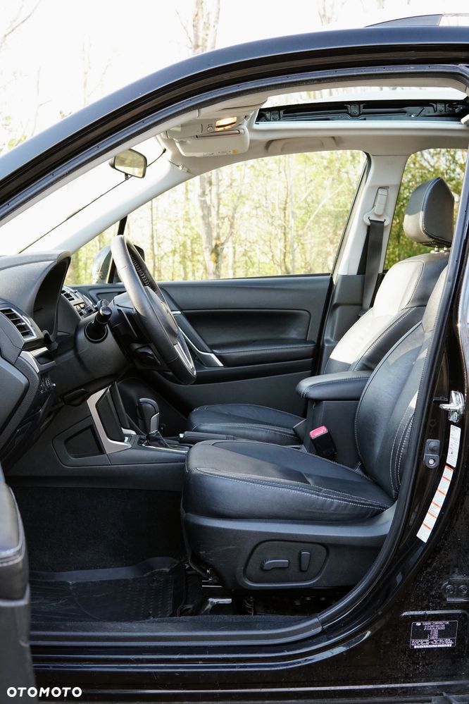 Subaru Forester 2.0 XT Sport Lineartronic - 16