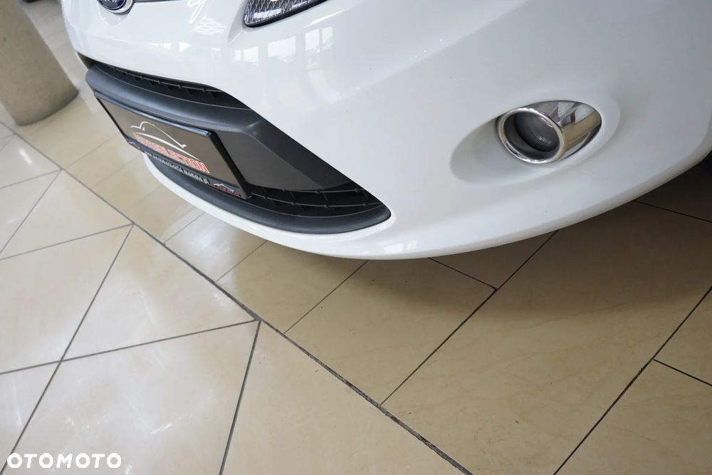 Ford Fiesta 1.4 Silver X (Trend) EU5 - 15
