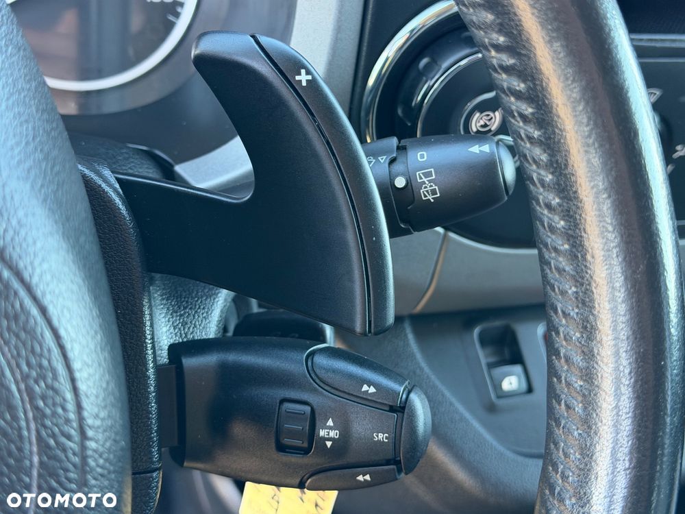 Citroën Berlingo e-HDi 90 FAP EGS6 Start Stop Silver Selection - 21