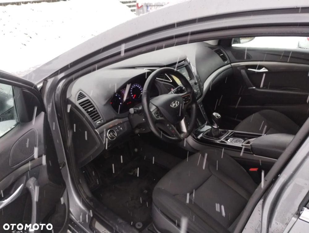 Hyundai i40 i40cw 1.7 CRDi 5 Star Edition - 9